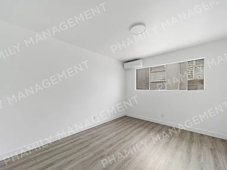 617 Mound Ave #4 — Photo 7