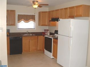 518 Woodcliffe Rd, Upper Darby, PA 19082