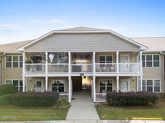 2nd image of 4409 Jay Bird Circle Unit 104