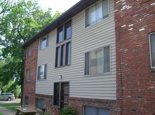 135 Grant St APT 4, Greensburg, PA