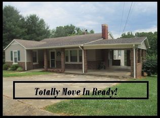 201 Fairplains Ridge Rd, North Wilkesboro, NC 28659