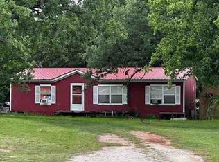 234 Salt Grass Cir, Poolville, TX 76487