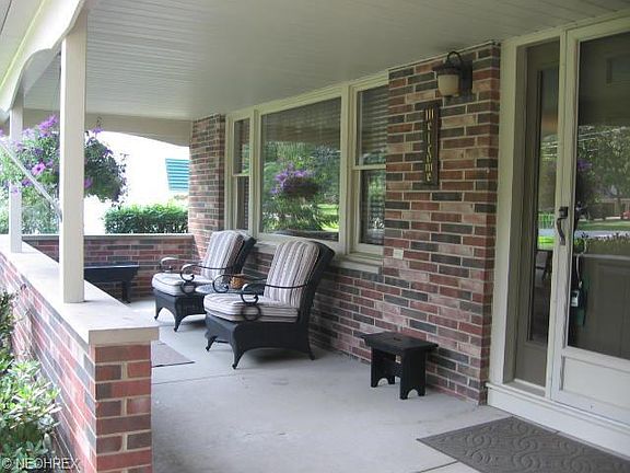 2nd image of 28446 N Park Dr