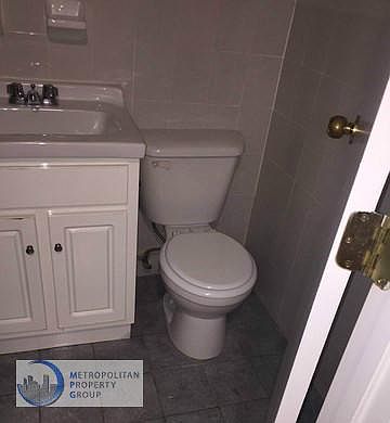 2nd image of 642 E 14th St APT 9
