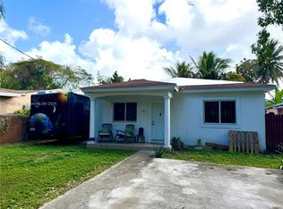 320 NW 81st St, Miami, FL 33150
