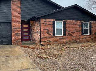 209 Valhalla Dr, Muskogee, OK 74403