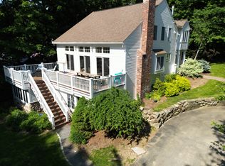 90 Mountain Dr, Gilford, NH 03249