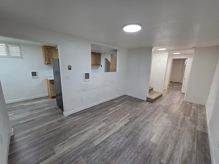 2 bed, 1.0 bath, 850 sqft, $900 — Photo 6