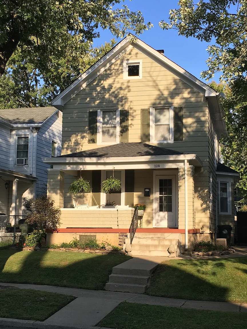 128 Progress Ave photo 1