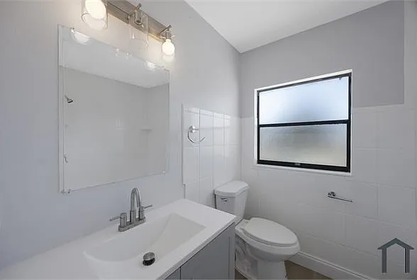 200 Westwood Ter N #198 — Photo 13