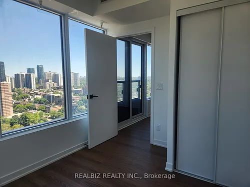 319 Jarvis St Photo 1