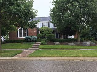 1114 Miners Run, Rochester, MI 48306