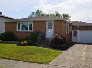 52 Fairelm Ln, Cheektowaga, NY 14227