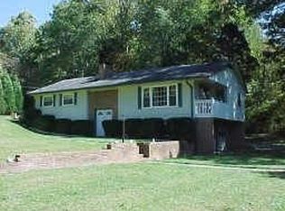 3030 Brookhill Dr, Winston Salem, NC 27127