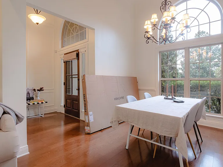154 Solamere Ln — Photo 4