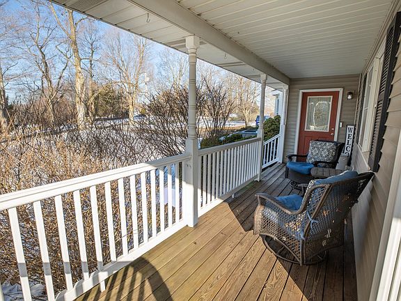 3rd image of 10670 Nutmeg Rd