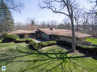 8819 W 119th St, Palos Park, IL 60464