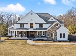 15 Bennington Rd, Windham, NH 03087