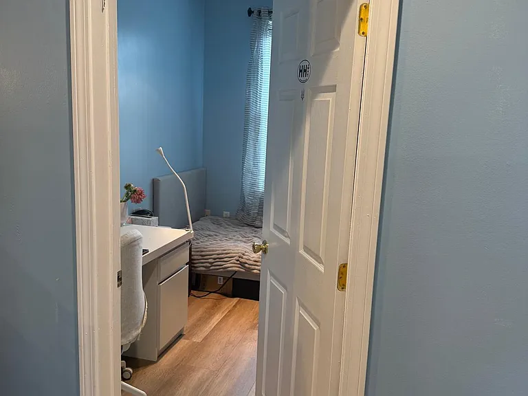 709 Hammond St #2 — Photo 9
