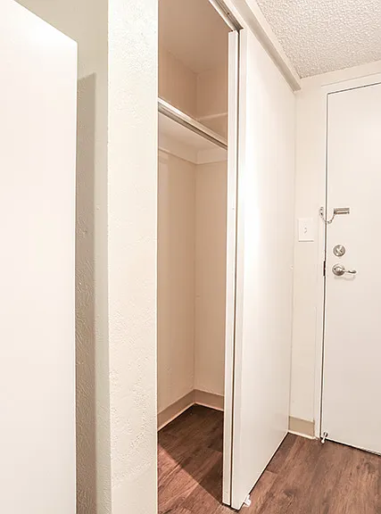 Grant Place — Photo 11