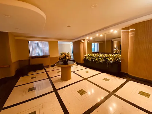 Rented by Silverstein Collection LLC  | media 13