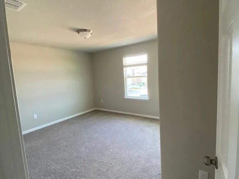 1212 Devon Stetson Pl — Photo 17