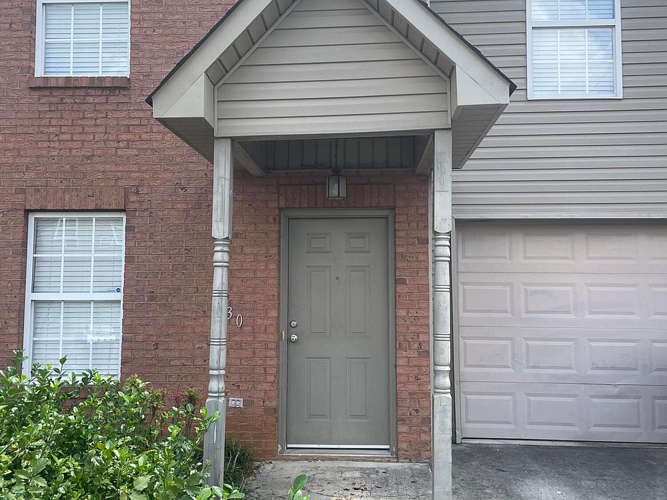 1st image of 930 Glendower Way