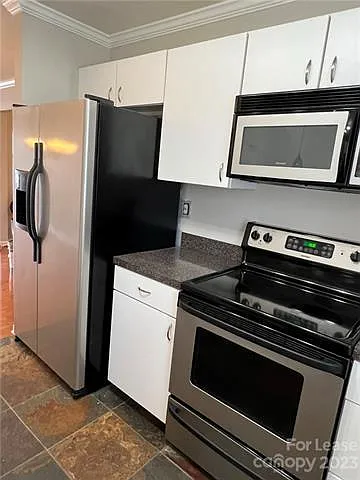 3361 Weston St — Photo 11