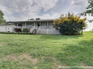 275 Valley View Dr, Newport, TN 37821