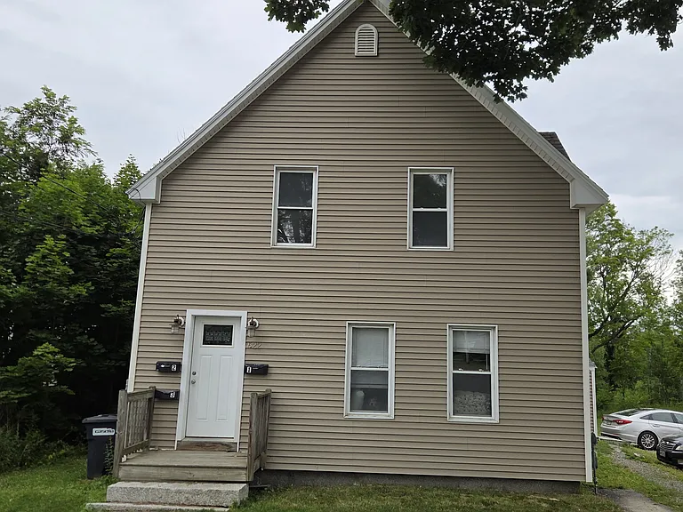 622 Main St #2 — Photo 1