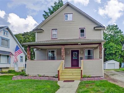 2041 5th St, Cuyahoga Falls, OH, 44221