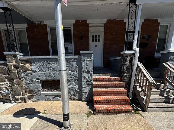 2nd image of 1221 N Decker Ave