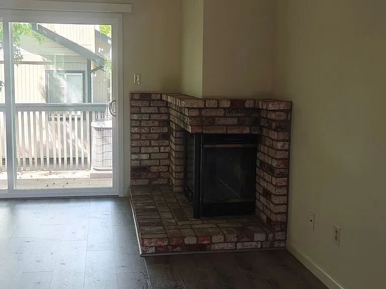 1023 Chadwick Cir — Photo 20
