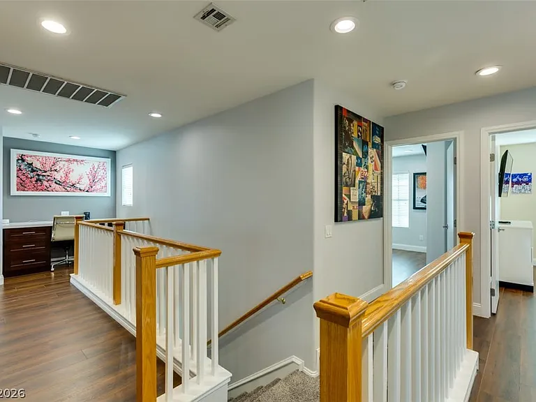 5056 Shadow Palm Ct — Photo 34