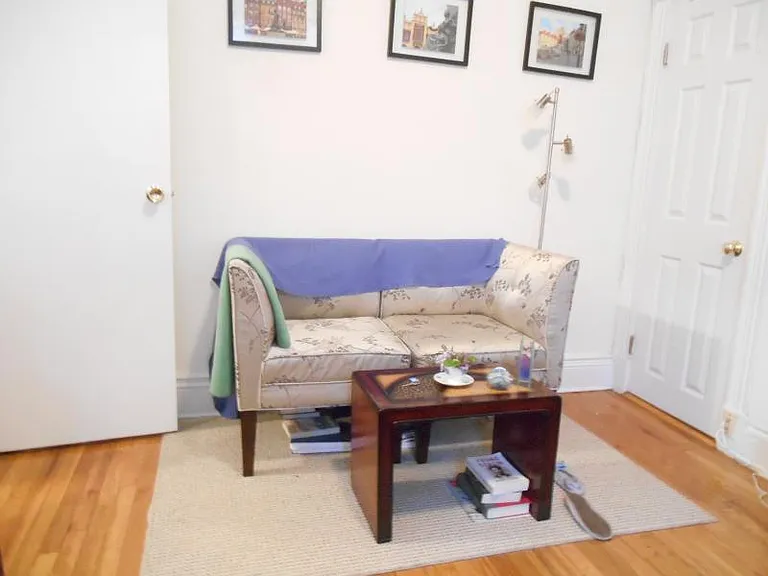 6 Camelot Ct #21 — Photo 5