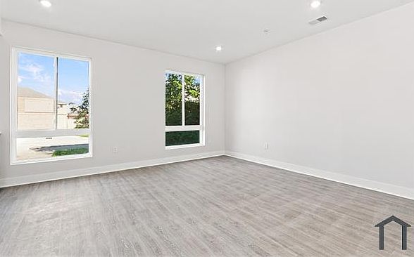 1st image of 2013 N Croskey St #3