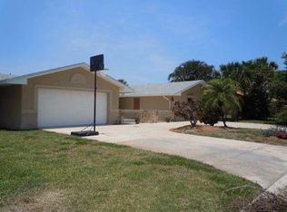 604 Mango Dr, Melbourne Beach, FL 32951