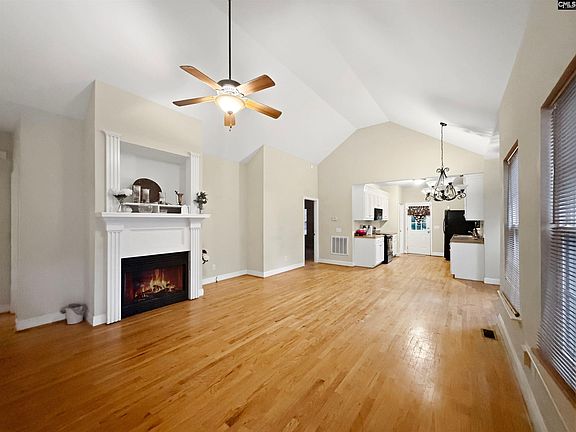 5th image of 3511 Hazelhurst Rd