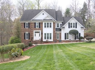 3817 Bellingham Ln, Charlotte, NC 28215