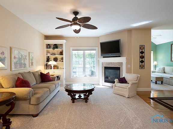 5th image of 9343 Golf Creek Ln