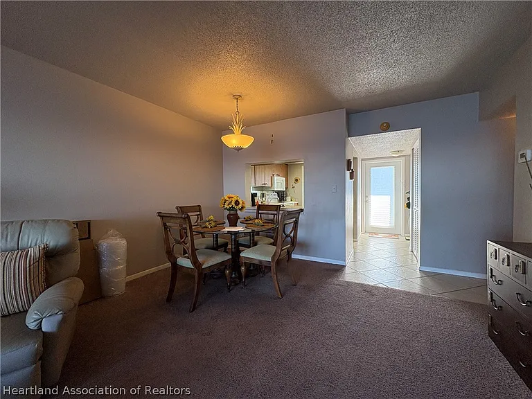 2131 Lakeview Dr #908 — Photo 8