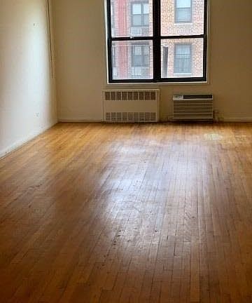 2nd image of 226-26 Union Tpke #4-O