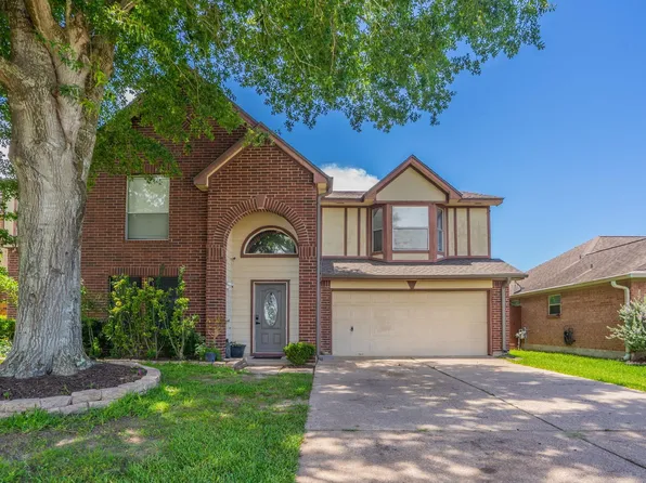 2304 Caroline St, Dickinson, TX 77539