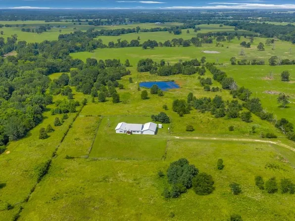 664 County Road 3355, Crockett, TX 75835