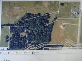 Clay Rd NW, Dellroy, OH 44620