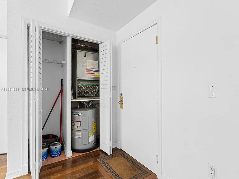 1027 Pennsylvania Ave #206 — Photo 18