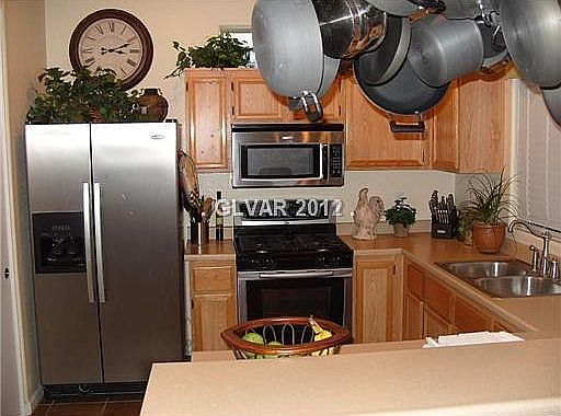3rd image of 4846 Villa Pescara St