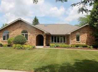 8424 Golfview Dr, Calumet Park, IL