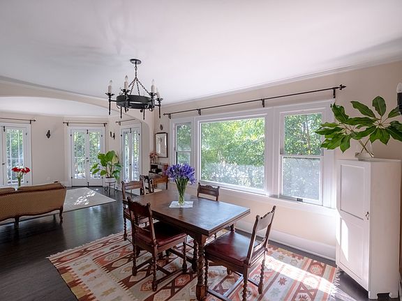 5th image of 6338 Longview Ave #6338