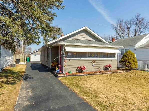 310 E Borley Ave, Mishawaka, IN 46545